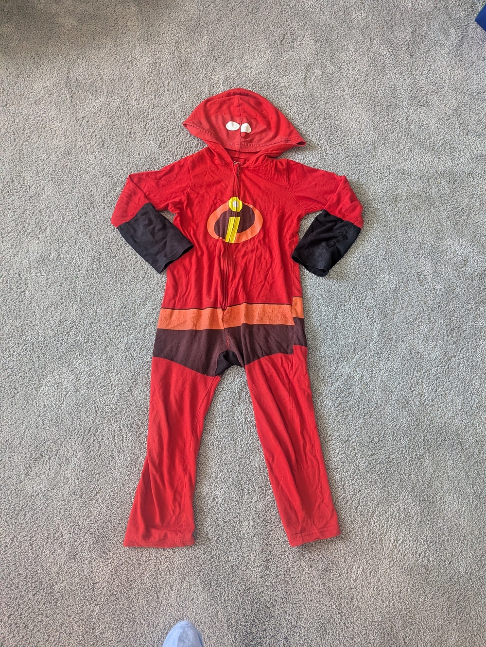 The Incredibles Superhero Costume with Hood 5T - Picture 1 of 5